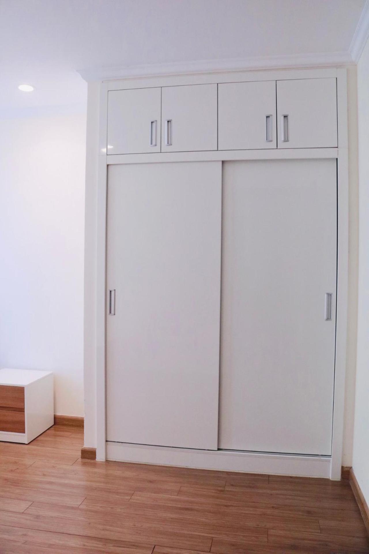 Apartment Vinhomes Park Athena Apartment- Ho Dich Vu Cho Thue Ho Chi Minh City